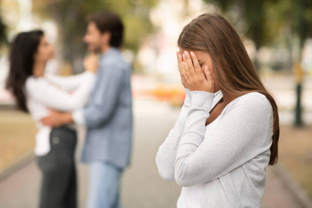 Not Sure How to Get Your Head Around Boyfriend Seeing His Ex? Here’s What You Can Do
